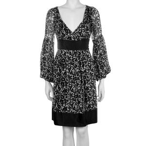 LIKE NEW! Diane von Furstenberg DVF Myrte Silk Wrap Dress Size 6
